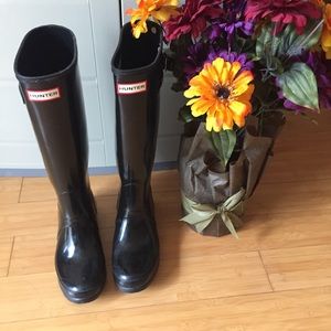 Hunter boots size 8